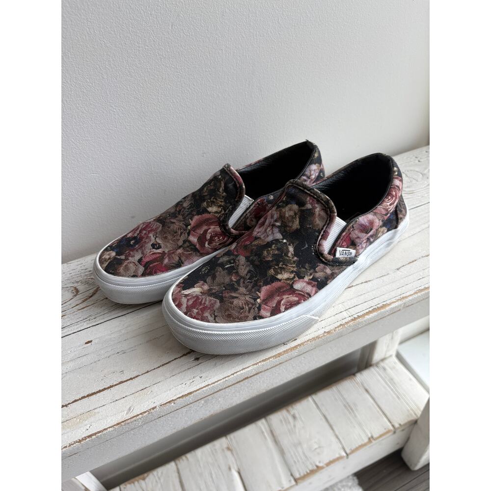 Vans Floral Slip On Sneaker Womens 5.5 Romantic Grunge Y2K Skater Girl Soft Goth